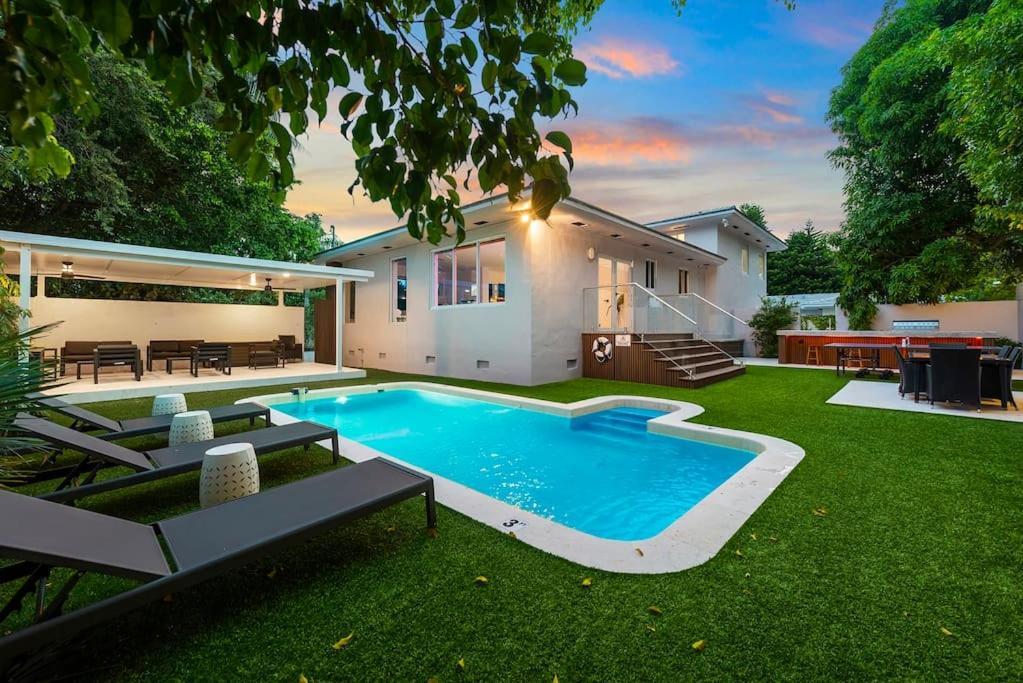 Beautiful Villa With Heated Pool Must Seen! Miami Extérieur photo